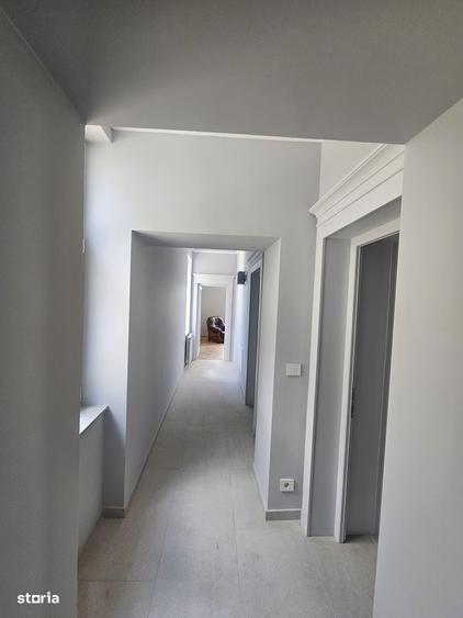 Spațiu comercial, de 450 mp, în Copou