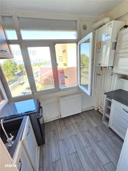 Apartament cu 2 camere decomandat în Metalurgie