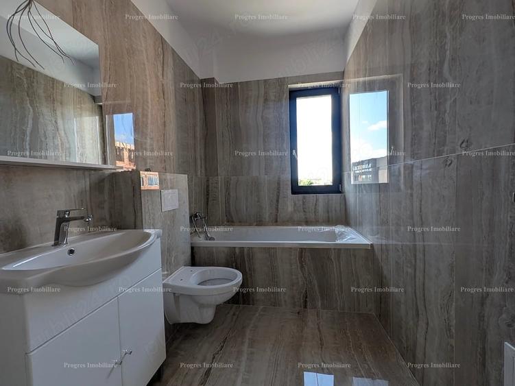 Apartament cu 3 camere decomandat în Est