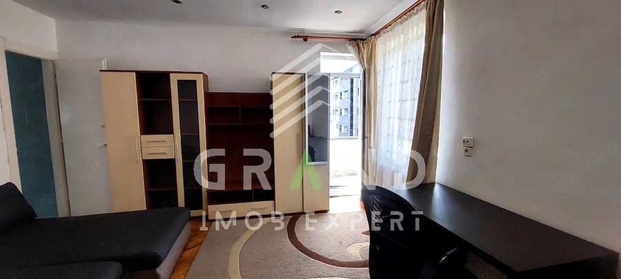 Garsonieră semidecomandată în Horea