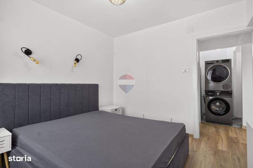 Apartament cu 4 camere în Polivalentă
