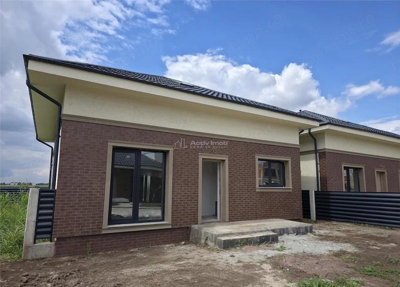 Casă cu 5 camere cu Teren 350 Mp în Tunari