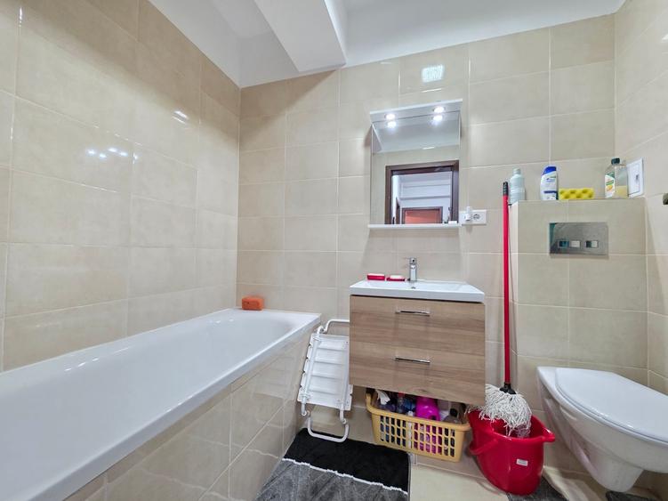 Apartament cu 2 camere decomandat, mobilat în Metalurgiei