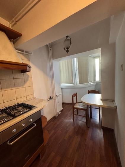 Apartament cu 2 camere decomandat, mobilat în Unirii
