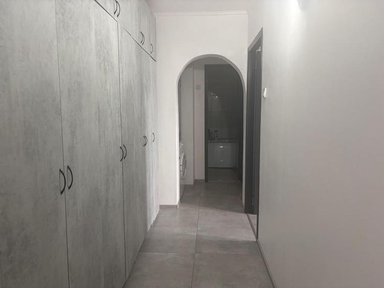 Apartament cu 2 camere decomandat, mobilat în Olteniței