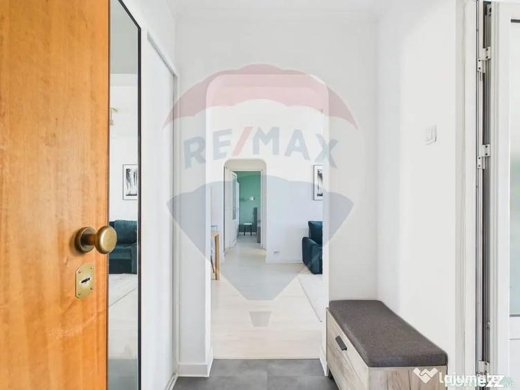 Apartament cu 2 camere semidecomandat în Baba Novac