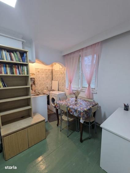 Studio decomandat, 30 mp, etaj 1/4, centrala proprie, Rahova - 2