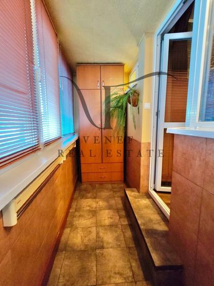 Apartament cu 3 camere decomandat în Obor