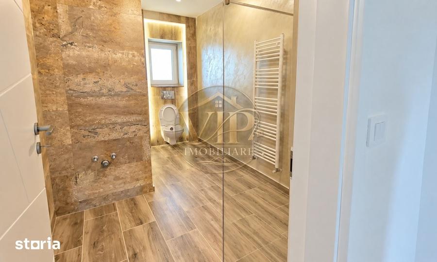 Casă cu 4 camere cu Teren 300 Mp în Central