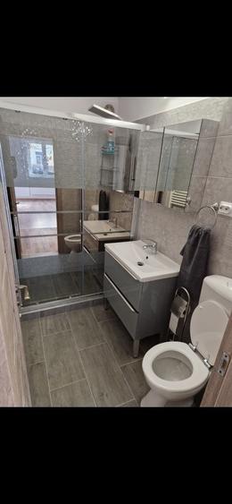Proprietar inchiriez apartament 3 camere mobilat si utilat ,zona centrala in Cluj-napoca pe str. Horea. - 1