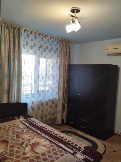 Apartament cu 2 camere decomandat în Filiași