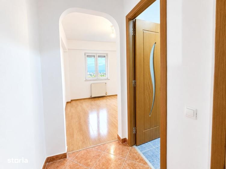 Apartament cu 4 camere în Milcov