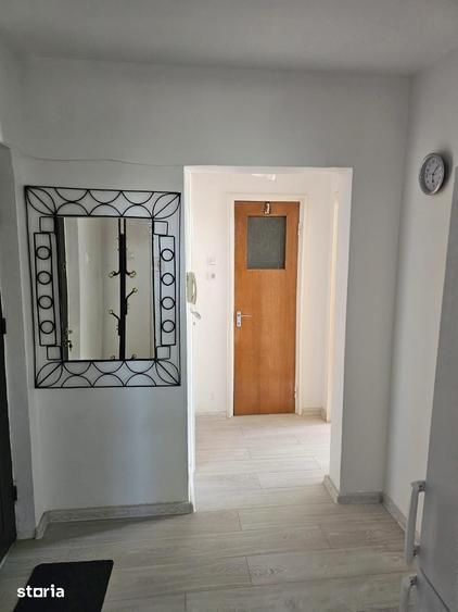 Apartament cu 2 camere decomandat în Dristor