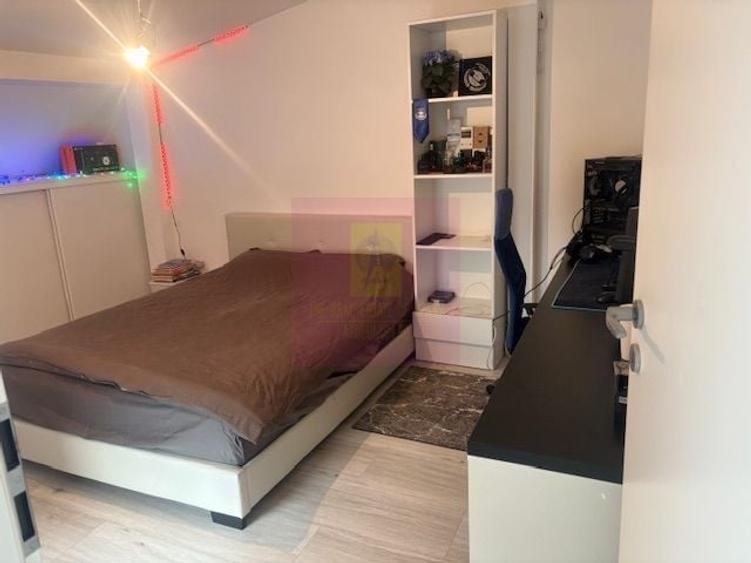 Duplex cu 4 camere cu Canalizare în Nord
