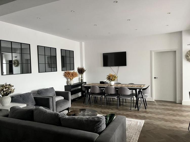 Apartament cu 3 camere în Ultracentral