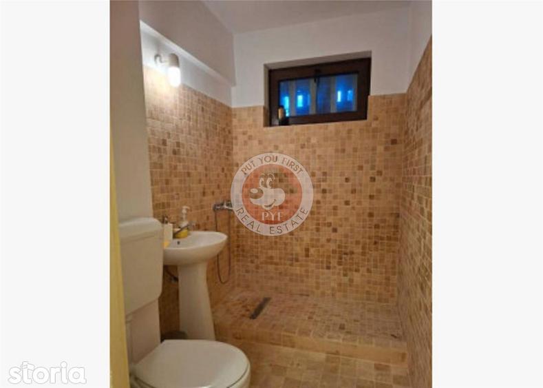 Apartament cu 3 camere decomandat în Drumul Taberei