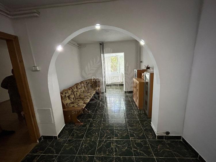 APARTAMENT 2 CAMERE //ZONA PALTINIS//INTRAREA REGIMENTULUI