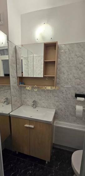 Apartament cu 3 camere semidecomandat, mobilat în Obor