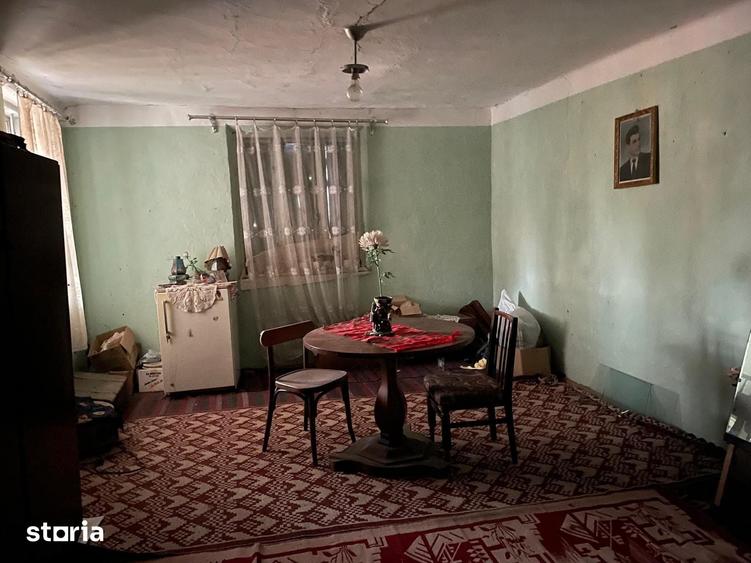 Casă cu 3 camere decomandat cu Teren 730 Mp în Suhaia