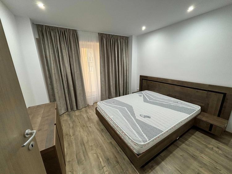 Apartament cu 2 camere decomandat, mobilat în Calea Călărașilor