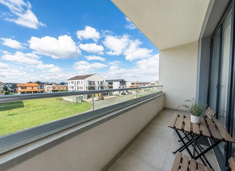Apartament cu 2 camere semidecomandat în Exterior Vest