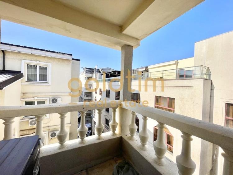 Apartament cu 4 camere decomandat în Herăstrău