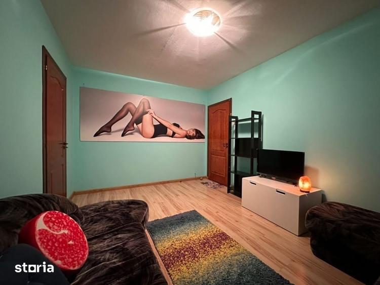 Apartament cu 3 camere în Drumul Taberei