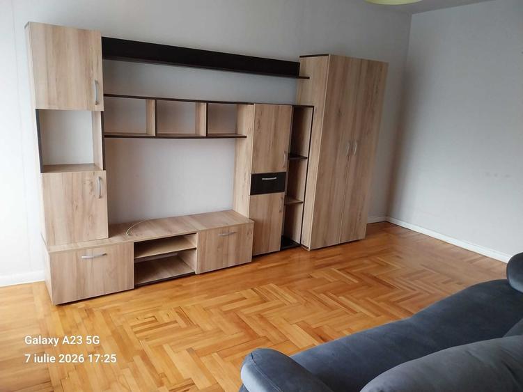 Garsonieră semidecomandată în Central