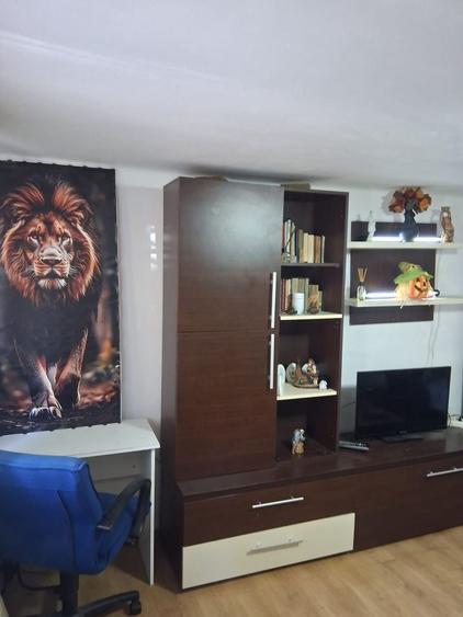 Garsonieră semidecomandată în Drumul Carului