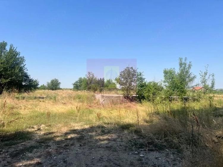 Teren de 2760 mp, în Ordoreanu
