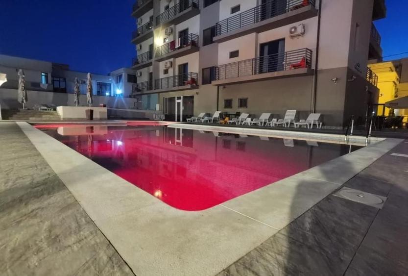 Proprietate specială, de 1,100 mp, în Exterior Nord