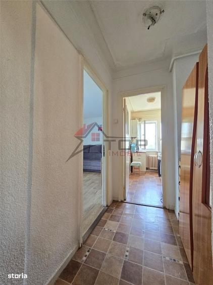 Apartament cu 2 camere decomandat în Dacia