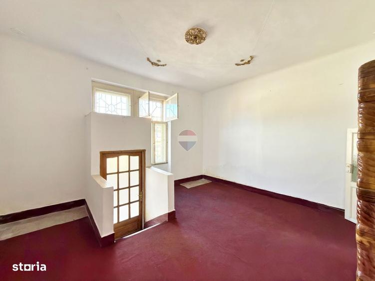 Apartament cu 2 camere semidecomandat în Drăgășani
