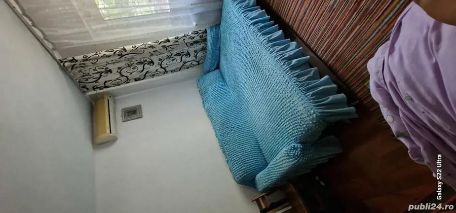 Apartament cu 4 camere decomandat în Rahova