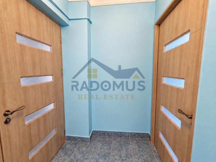 Apartament cu 2 camere decomandat, mobilat în P-ța Mihai Viteazu
