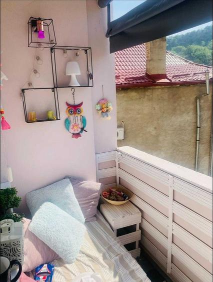 Apartament cu 4 camere decomandat în Central