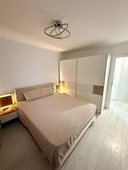 Apartament cu 2 camere semidecomandat în Brâncoveanu