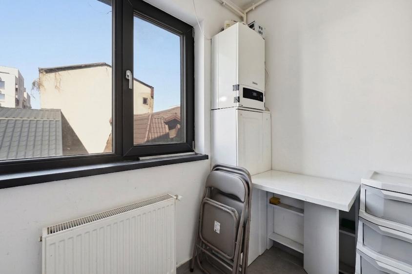 Apartament cu 3 camere decomandat, mobilat în Bucureștii Noi