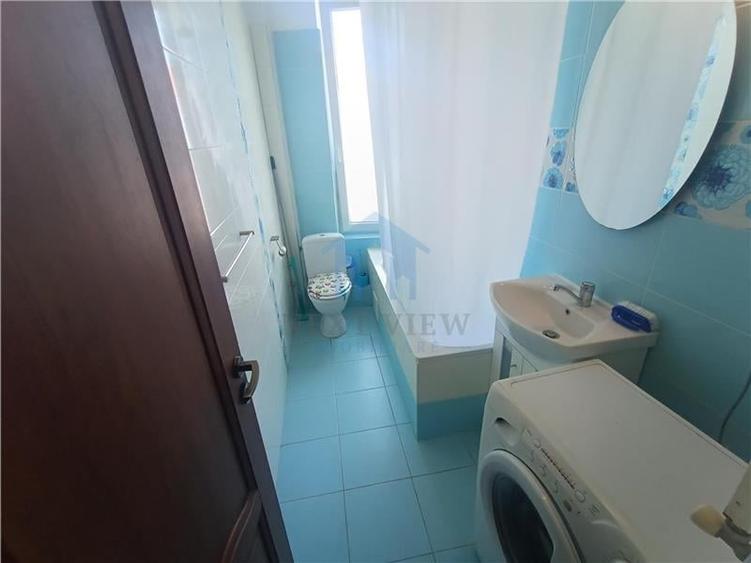 Apartament cu 3 camere decomandat în Zorilor