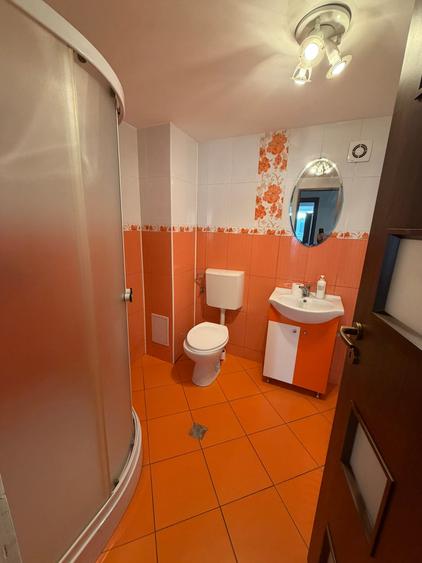 Apartament cu 2 camere decomandat în P-ța Alba Iulia