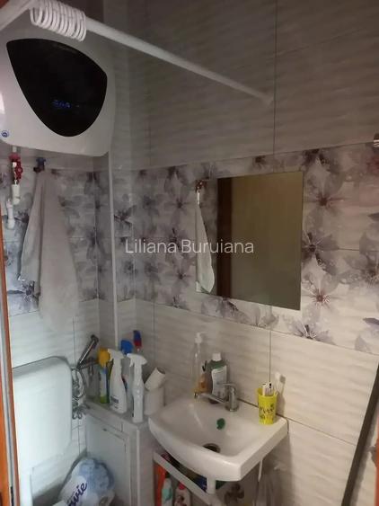 Garsoniera in Astra cu baie proprie
