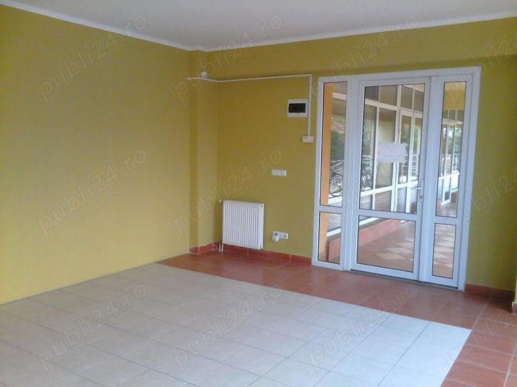 Spațiu comercial, de 92 mp, în Central