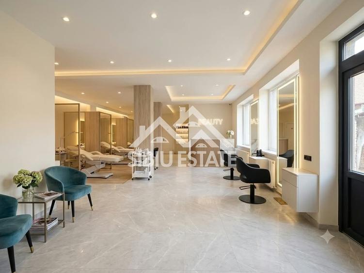 Spațiu comercial, de 140 mp, în Central
