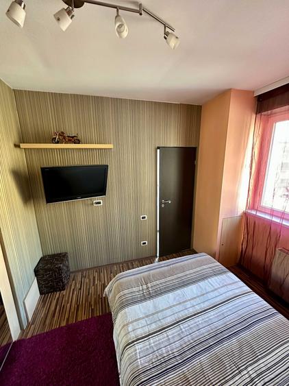 Apartament cu 3 camere decomandat în Chiajna