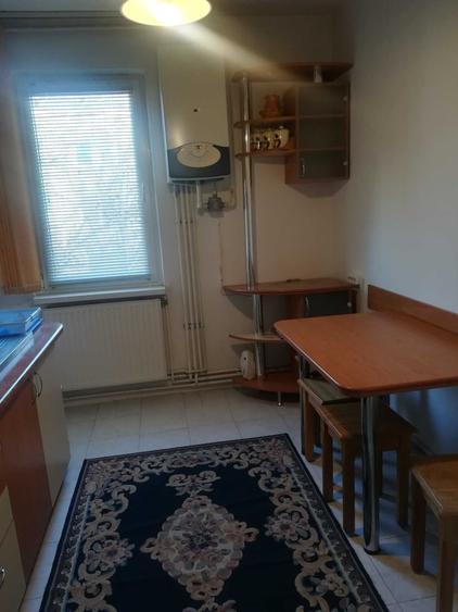 Apartament cu 2 camere decomandat în Unirii