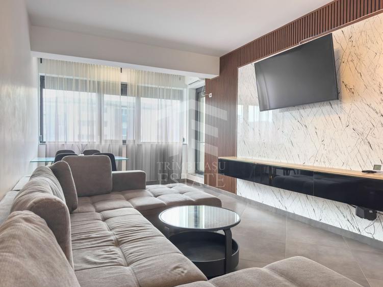 Apartament cu 2 camere decomandat, mobilat în Exterior Est