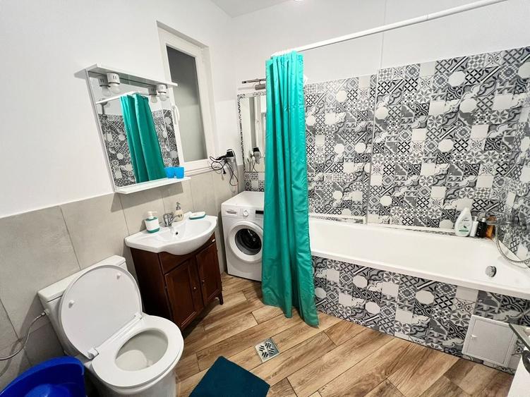 Apartament cu 3 camere decomandat în Central