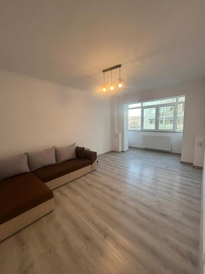 Apartament cu 2 camere decomandat în Sud