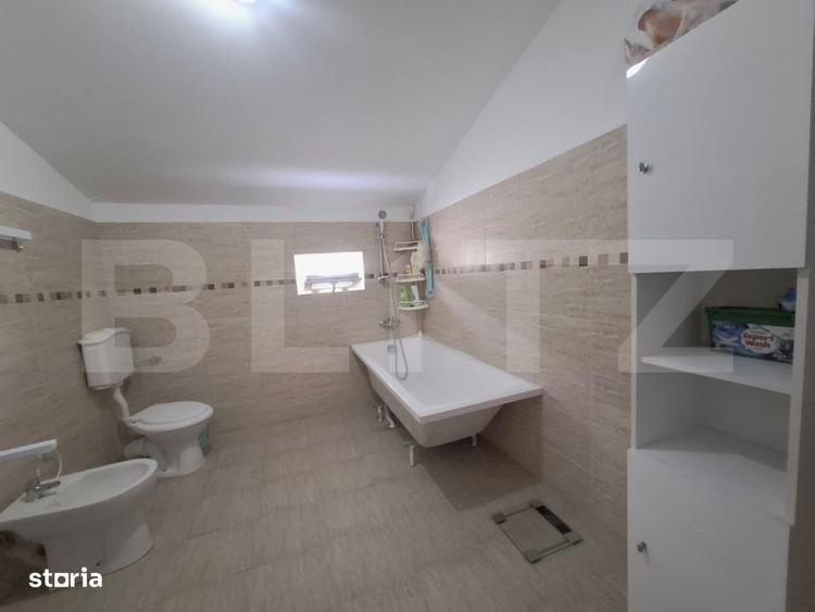 Casă cu 4 camere în Central