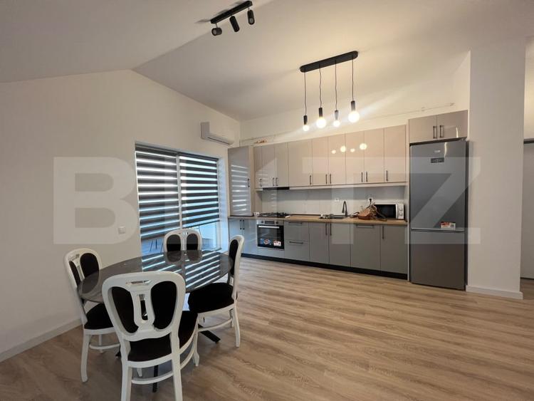 Apartament cu 2 camere semidecomandat, mobilat în Florești